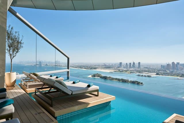 Aura Skypool Infinity Pool View